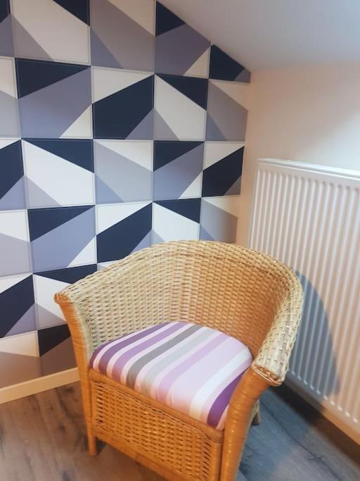 9 Pers 160 M² +Jardin- 10Mn Nantes -30Mn Mer Bouguenais Luaran gambar