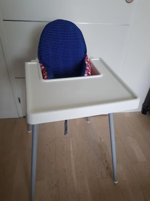 9 Pers 160 M² +Jardin- 10Mn Nantes -30Mn Mer Bouguenais Luaran gambar