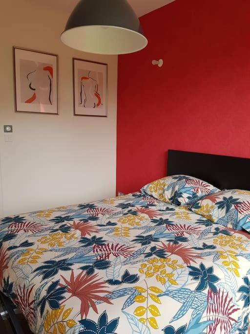9 Pers 160 M² +Jardin- 10Mn Nantes -30Mn Mer Bouguenais Luaran gambar